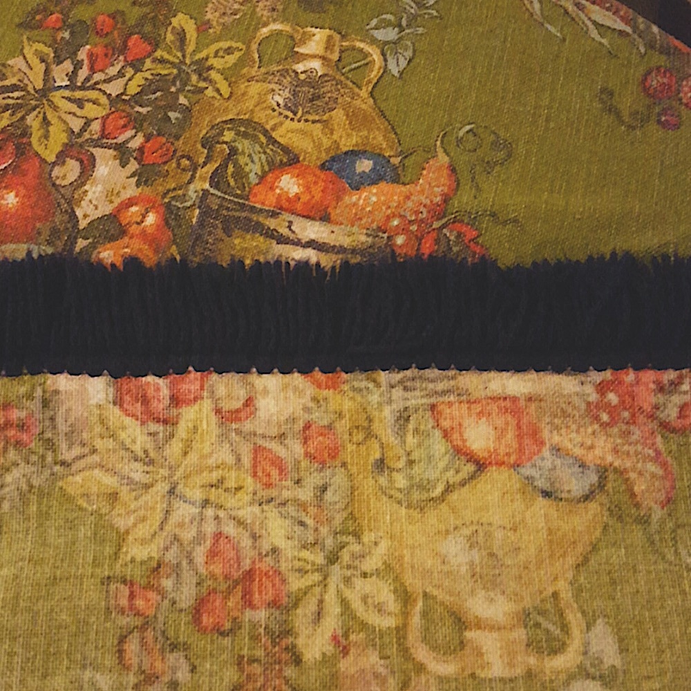 Vintage Rectangular Fringed Fruit Design Tablecloth 54" x 68" - Picture 9 of 16